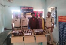 कोरबी चौकी की बड़ी कार्रवाई: अवैध शराब के साथ आरोपी गिरफ्तार, बाइक भी जब्त