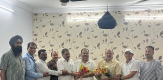 कोयला मजदूर सभा के केंद्रीय अध्यक्ष बजरंगी शाही एवं संभागीय प्रभारी श्री केदार नाथ अग्रवाल का गेवरा में भव्य स्वागत;
