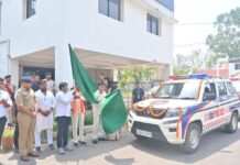 कोरबा जिले को मिली 22 नए डायल 112 वाहनों की सौगात: उद्योग मंत्री लखनलाल देवांगन ने दिखाई हरी झंडी, मिलेंगी आपातकालीन सेवाएँ