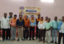 धीवर समाज कोसमंदा रेंज के नवीन कोरबा केंद्र का चुनाव हुआ संपन्न, पदाधिकारियों ने ली शपथ