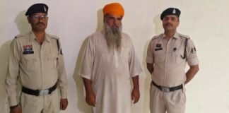 खड़े ट्रेलर से अफीम और डोडा बरामद, ट्रक ड्राइवर गिरफ्तार