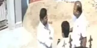 ठेकेदारों की दबंगई: PWD कर्मचारी के घर में घुसकर की मारपीट-गालीगलौज