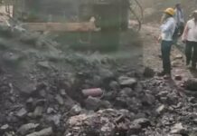 KORBA: कुसमुंडा खदान में बड़ा हादसा: 60 टन का डंपर पलटा, ऑपरेटर घायल