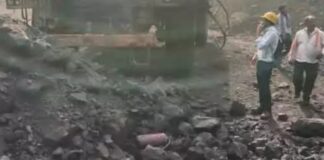 KORBA: कुसमुंडा खदान में बड़ा हादसा: 60 टन का डंपर पलटा, ऑपरेटर घायल