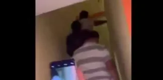 शराब दुकान के सेल्समैन के घर से मिला संदिग्ध सामान, ग्रामीणों ने खोली कथित गड़बड़ी की पोल