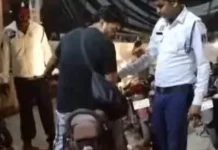 मॉडिफाइड साइलेंसर वाली बुलेट पर चला पुलिस का डंडा, चालक से वसूला ₹5 हजार जुर्माना