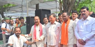 सुशासन तिहार 2026: उप मुख्यमंत्री अरुण साव की संवेदनशीलता से दिव्यांग कपिल के चेहरे पर लौटी मुस्कान’