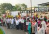 विद्युत कर्मचारी जनता यूनियन कोरबा ने ढोल बजाकर मांगा अधिकार