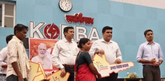 अनुविभाग स्तरीय पंजीयन शिविर में शामिल हुए कलेक्टर कुणाल दुदावत