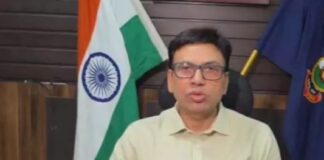 सोशल मीडिया की सनक पड़ी भारी: बाइक स्टंट करते 5 युवक पुलिस की गिरफ्त में