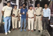एक्सप्रेस में मोबाइल चोरी का खुलासा, जीआरपी ने आरोपी को दबोचा