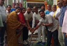 बांकीमोंगरा के वार्ड क्रमांक 25 में 7.20 लाख रुपये की लागत से बनेगी नाली, विधायक पालिका अध्यक्ष सहित अन्य ने किया भूमिपूजन
