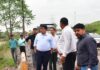 निर्माणाधीन सड़कों का कलेक्टर ने किया स्थल निरीक्षण
