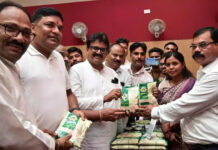 महिला समूहों के ‘अरपा-बिहान विष्णुभोग’ चावल की बढ़ी मांग, 30 मिनट में ₹45 हजार से अधिक की बिक्री
