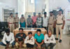 जुआ फड़ पर पुलिस की दबिश, 10 आरोपी गिरफ्तार; नकदी और मोबाइल जब्त