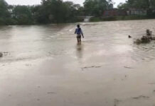 उफनते नाले ने ली ग्रामीण की जान, चेतावनी के बावजूद बहाव में उतरा, 5 किमी दूर मिला शव