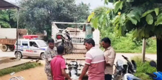 नाबालिग छात्रों पर पुलिस की सख्ती, स्कूल जाते समय 7 बाइक जब्त