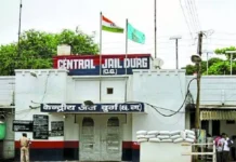 कलेक्टर अभिजीत सिंह ने किया केंद्रीय जेल दुर्ग का औचक निरीक्षण, व्यवस्थाओं का लिया जायजा