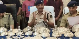 कर्ज उतारने के लिए मंदिरों में चोरी, नाबालिग समेत चार आरोपी पुलिस की गिरफ्त में