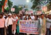 हल्द्वानी मामले के विरोध में कोरबा कांग्रेस का सत्याग्रह, जयसिंह अग्रवाल के नेतृत्व में निकला पैदल मार्च