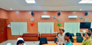 जनदर्शन में पहुंचे 61 आवेदन, कलेक्टर ने अधिकारियों को समय-सीमा में निराकरण के दिए निर्देश