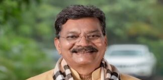 महंत का सरकार पर निशाना, मंत्रियों की कार्यशैली और नक्सलवाद को लेकर उठाए सवाल