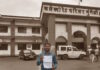 सीमांकन के भरोसे तोड़ा प्रधानमंत्री आवास, अब रिपोर्ट के लिए भटक रहा परिवार
