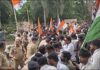 कोरबा में सड़कों और जलभराव की समस्याओं को लेकर निगम का घेराव, युवा कांग्रेस-NSUI ने किया प्रदर्शन