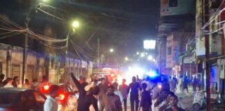 दो पक्षों में झड़प के बाद मचा हंगामा, पुलिस ने संभाला मोर्चा; क्षेत्र में बढ़ाई गई निगरानी