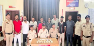 जांजगीर में जुए के अड्डे पर पुलिस का धावा, 9 कारोबारी गिरफ्तार; 4.28 लाख कैश बरामद