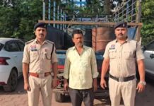 रायपुर में डीजल की बड़ी खेप पकड़ी गई, 7 ड्रमों में मिला 1400 लीटर ईंधन; 6.40 लाख का सामान जब्त
