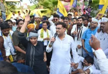 रायपुर में AAP का शक्ति प्रदर्शन: मुख्य निर्वाचन आयुक्त के खिलाफ मोर्चा, इस्तीफे और गिरफ्तारी की उठाई मांग