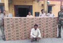 दशहरा मेले में खपाने के लिए घर में छिपाकर रखी थी शराब, पुलिस ने 5.06 लाख का माल किया जब्त