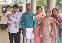 अंधविश्वास की हद! एक साल से सामाजिक बहिष्कार झेल रहे दो परिवार, कलेक्टर से लगाई न्याय की गुहार